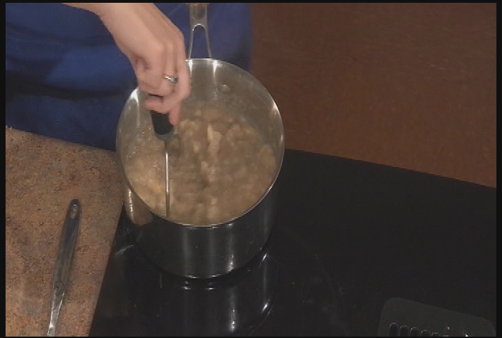 Thumbnail image for Cooking Healthy with Coastline Apple Pie Pancakes & Homemade Apple Sauce