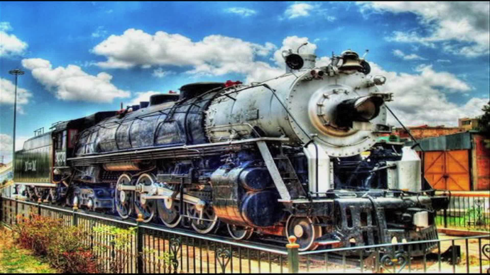 Thumbnail image for Two Tones with George Lopes - September 2022